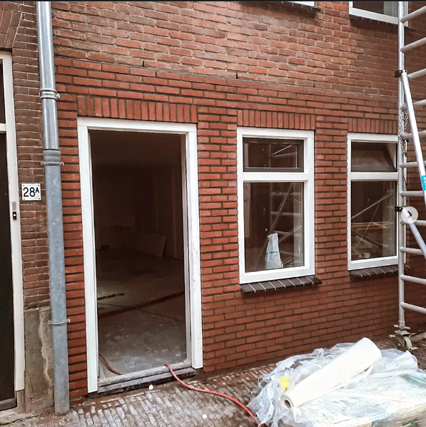 Voorbeeld van metselwerk aan een bakstenen gevel door W.V. Nieuwkoop Metselwerken